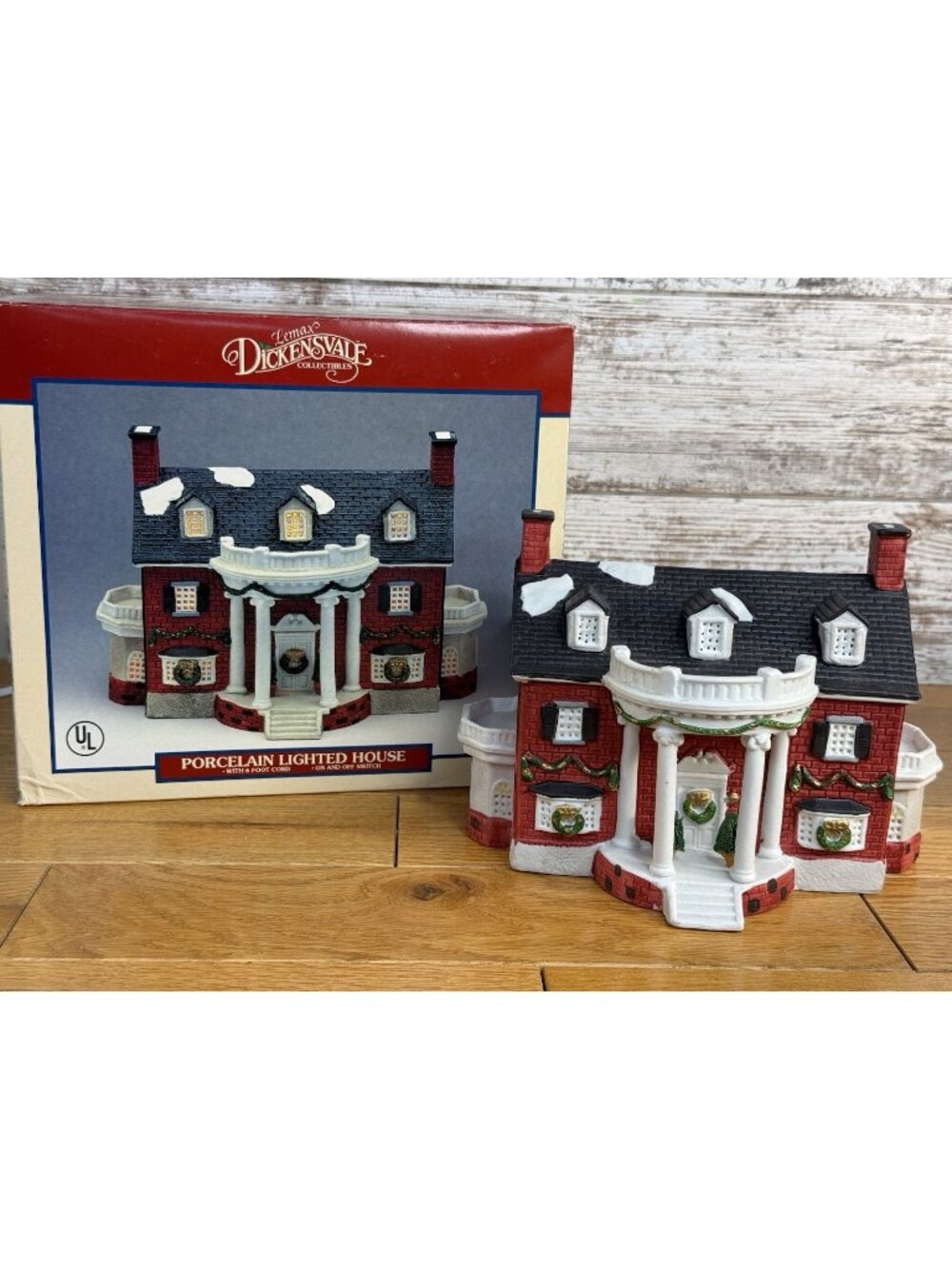 1993 LEMAX Dickensvale Red Brick Colonial Lighted House NEW CORD & LED BULB